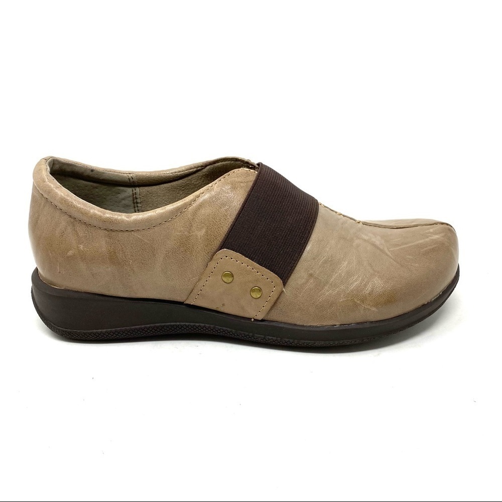SoftWalk Tanner Too Sage slip on casual comfort shoes WIDE